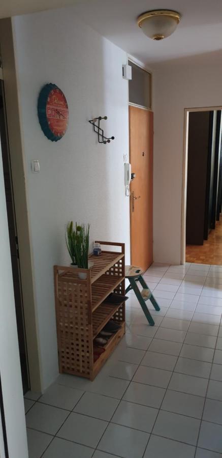Apartment Gulek Zrece Exterior photo